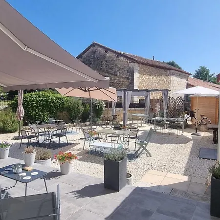 Vue Du Chateau 3*
